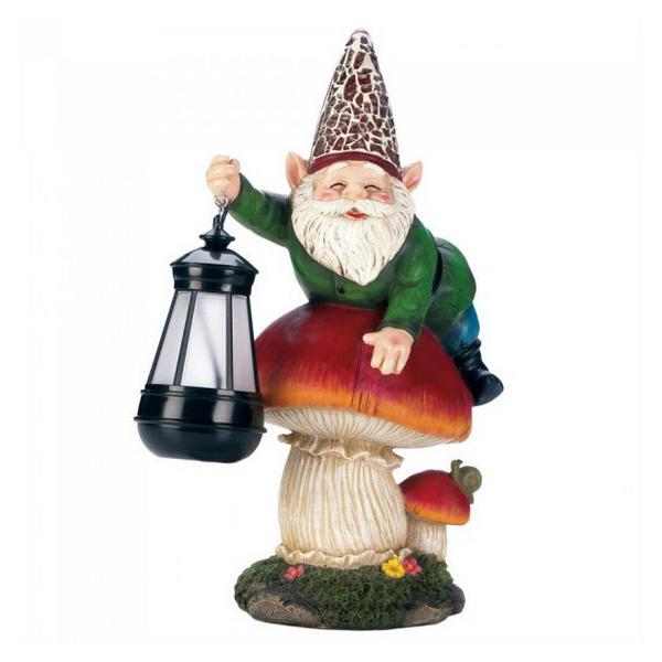 Gnome on Mushroom Solar Garden Light - Giftscircle