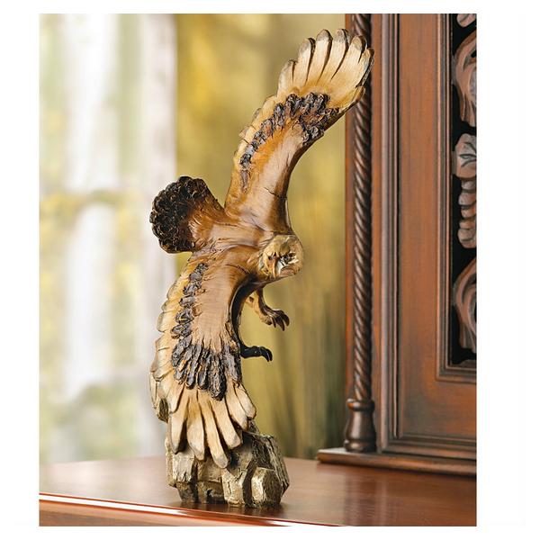 Graceful Eagle Statue - Giftscircle