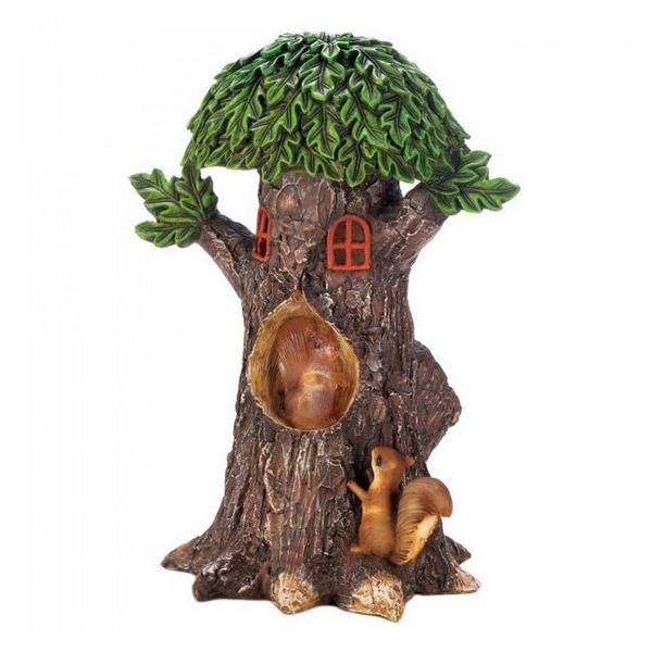 Solar Light-Up Tree House with Squirrels Garden Decor - Giftscircle